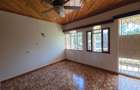 5 Bed House with En Suite in Runda - 8