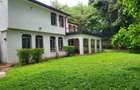 4 Bed Townhouse with En Suite in Hill View - 16