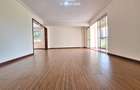 3 Bed Apartment with En Suite at Brookside Drive - 10