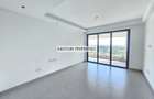 3 Bed Apartment with En Suite in Spring Valley - 5