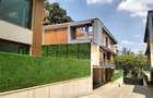 5 Bed Townhouse with En Suite in Lavington - 19