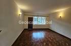 4 Bed House with En Suite in Runda - 10