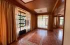 5 Bed House with En Suite in Runda - 8