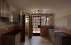 5 Bed Townhouse with En Suite at Convent Drive - 6