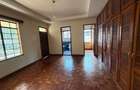 5 Bed House with En Suite in Runda - 12