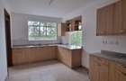 Serviced 3 Bed Apartment with En Suite at Valley Arcade - 5