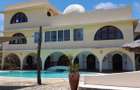 4 Bed House with En Suite in Watamu - 3