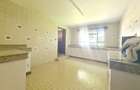 5 Bed House with En Suite at Nyari - 6