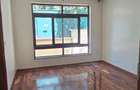 5 Bed Townhouse with En Suite at Lavington Off Convent Drive - 14