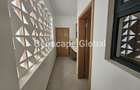 3 Bed Apartment with En Suite in Spring Valley - 9