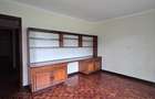 5 Bed House with En Suite in Runda - 8
