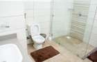 Serviced 2 Bed Apartment with En Suite in Parklands - 10