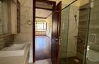 5 Bed Townhouse with En Suite at Convent Drive - 10