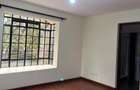3 Bed Apartment with Swimming Pool at Near Brookside Gardens - 14