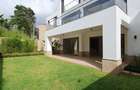 5 Bed Townhouse with En Suite in Kyuna - 7