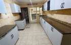 4 Bed Apartment with Parking in Kileleshwa - 9