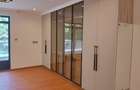 7 Bed House with En Suite in Runda - 16