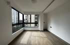 3 Bed Apartment with En Suite in Riverside - 4