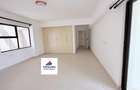4 Bed Apartment with En Suite in Spring Valley - 15