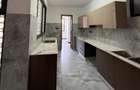 3 Bed Apartment with En Suite at Riverside - 10