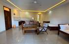1 Bed Apartment with En Suite at Serena Road - 7