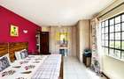 4 Bed Apartment with En Suite in Parklands - 17