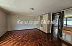 3 Bed Apartment with En Suite in Riverside - 8