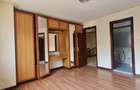 4 Bed Townhouse with En Suite at Brookside - 13