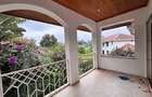 4 Bed House with En Suite in Lavington - 4