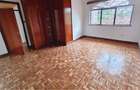 6 Bed House with En Suite in Nyari - 6