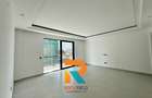 3 Bed Apartment with En Suite in Brookside - 9