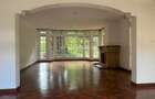 5 Bed Townhouse with En Suite in Rosslyn - 16