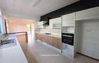 4 Bed House with Garden in Garden Estate - 3