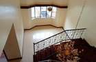 4 Bed Apartment with En Suite at Brookside Area - 8
