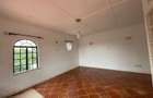 5 Bed House with En Suite in Runda - 14