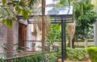 3 Bed Apartment with En Suite in Lavington - 4