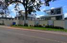 6 Bed Villa with En Suite in Lavington - 2