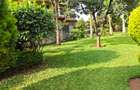 5 Bed House with En Suite in Runda - 9