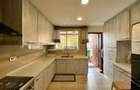 4 Bed Apartment in Kilimani - 8