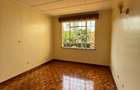 5 Bed House with En Suite in Runda - 7