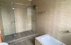 4 Bed Townhouse with En Suite in Ridgeways - 11
