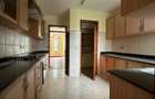 3 Bed Apartment with En Suite in Kileleshwa - 5