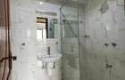 2 Bed Apartment with En Suite at School Lane - 9