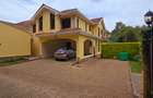 4 Bed Townhouse with En Suite at Lavington Green - 4