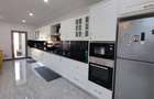 Serviced 2 Bed Apartment with En Suite in Nyali Area - 4
