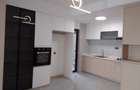 3 Bed Apartment with En Suite in Riverside - 8