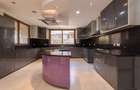 5 Bed Townhouse with En Suite in Spring Valley - 5