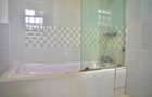 4 Bed Townhouse with En Suite in Rosslyn - 19