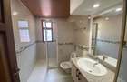 5 Bed Townhouse with Swimming Pool in Spring Valley - 16