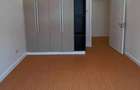 4 Bed Apartment with En Suite at Hatheru Road - 7
